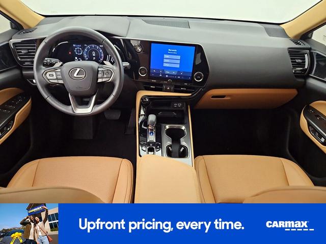 Photo of 2024 Gray Lexus NX 250