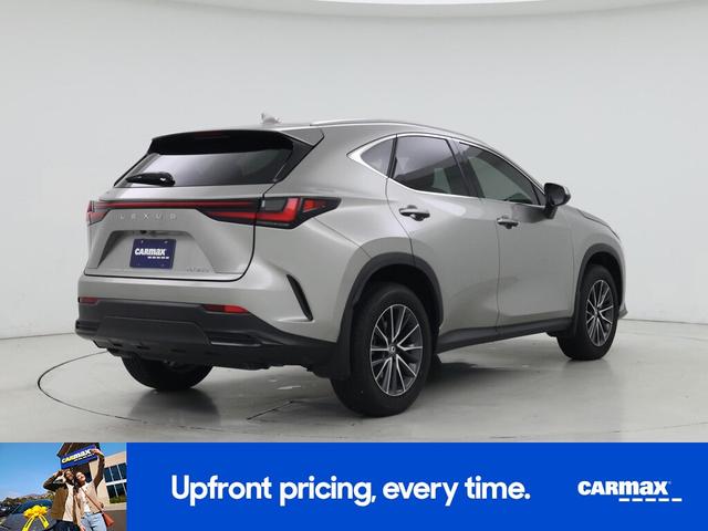 Photo of 2024 Gray Lexus NX 250