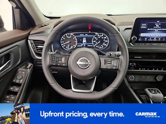 Photo of 2023 Black Nissan Rogue