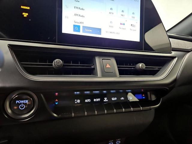 Photo of 2023 Silver Lexus UX 250h
