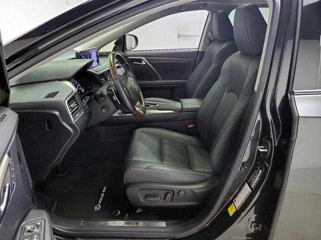 Photo of 2022 Black Lexus RX 350