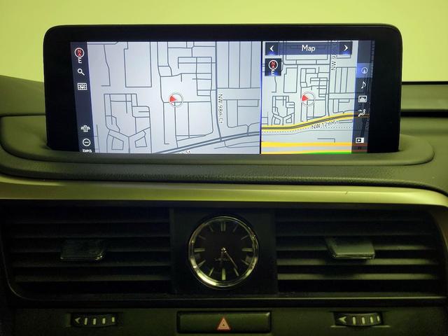Photo of 2022 Black Lexus RX 350