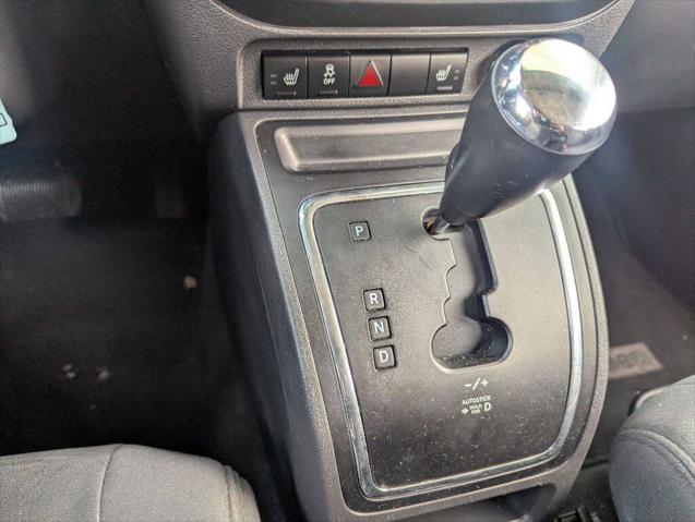 Photo of 2011 Bright White Clear Coat Jeep Compass