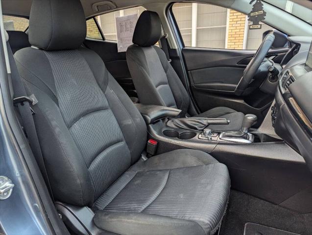 Photo of 2016 Blue Reflex Mica Mazda Mazda3