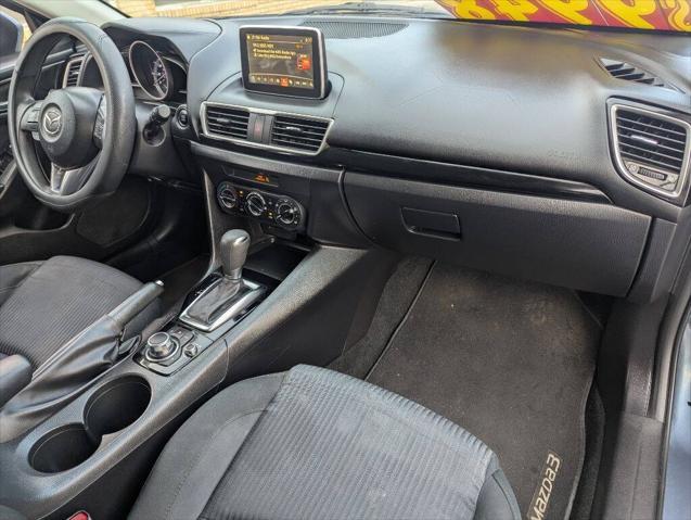 Photo of 2016 Blue Reflex Mica Mazda Mazda3