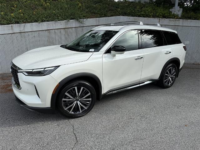 Photo of 2025 Majestic White INFINITI QX60