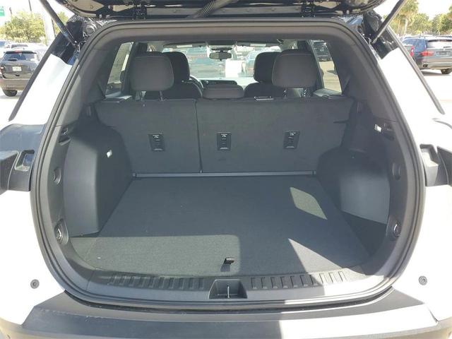 Photo of 2026 Summit White Chevrolet Equinox