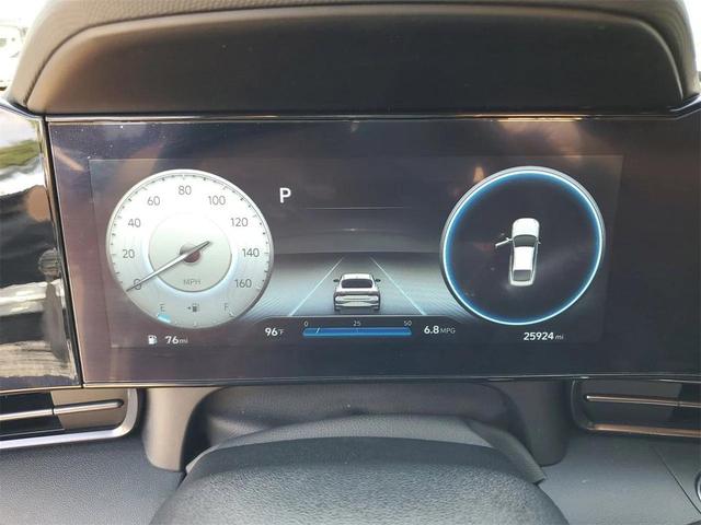 Photo of 2023 Onyx Black Hyundai ELANTRA