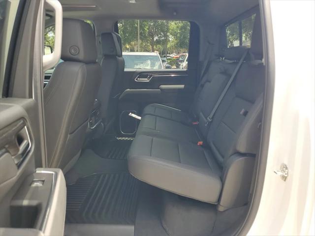 Photo of 2025 Summit White Chevrolet Silverado 2500