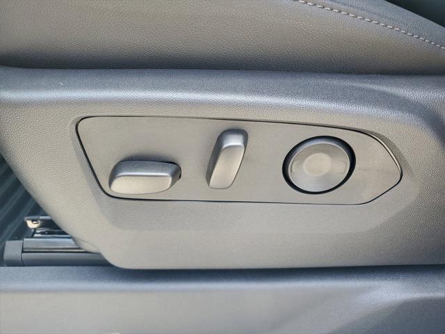 Photo of 2025 Summit White Chevrolet Silverado 2500