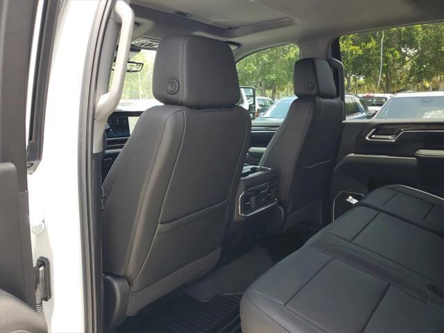 Photo of 2025 Summit White Chevrolet Silverado 2500