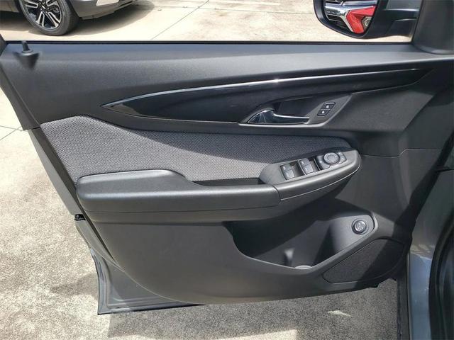 Photo of 2025 Sterling Gray Metallic Chevrolet Trailblazer