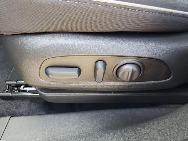 Photo of 2025 Sterling Gray Metallic Chevrolet Trailblazer