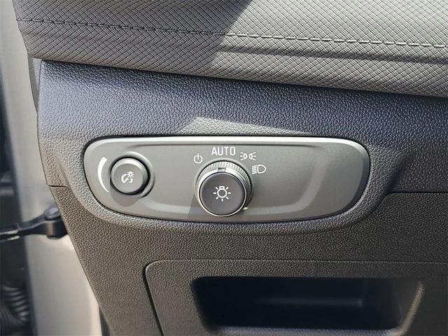 Photo of 2025 Sterling Gray Metallic Chevrolet Trailblazer