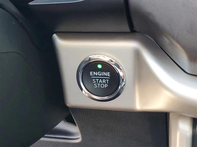Photo of 2022 Agate Black Metallic Ford Expedition