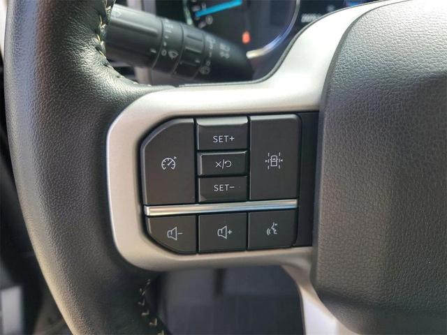 Photo of 2022 Agate Black Metallic Ford Expedition