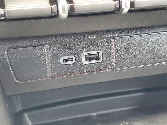 Photo of 2025 Black Chevrolet Colorado