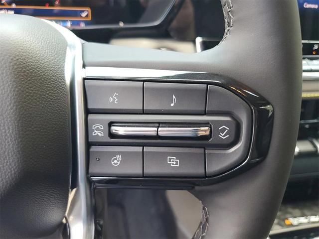 Photo of 2025 Black Chevrolet Colorado