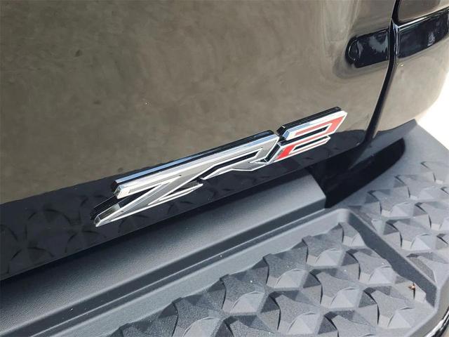 Photo of 2025 Black Chevrolet Colorado