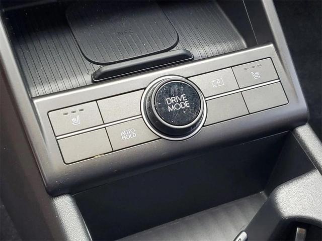 Photo of 2024 Abyss Black Pearl Hyundai KONA