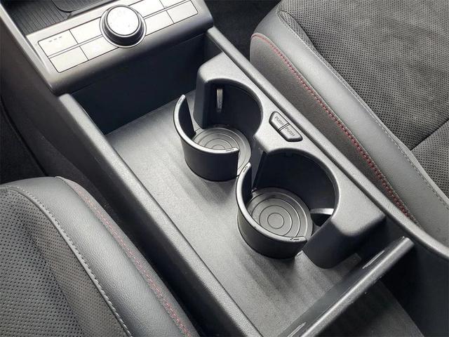 Photo of 2024 Abyss Black Pearl Hyundai KONA