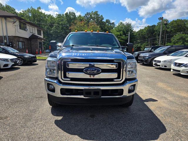 Photo of 2015 Tuxedo Black Metallic Ford F-350