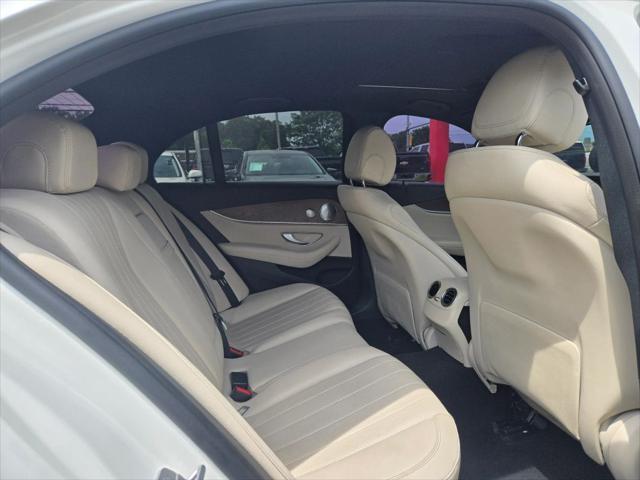 Photo of 2017 White Mercedes-Benz E-Class