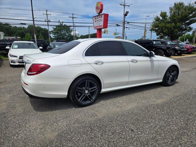 Photo of 2017 White Mercedes-Benz E-Class