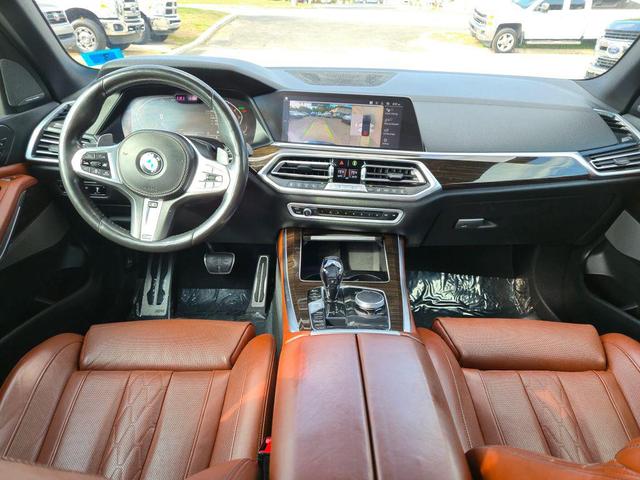 Photo of 2019 Carbon Black Metallic BMW X5