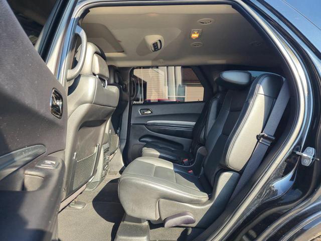 Photo of 2020 DB Black Clearcoat Dodge Durango