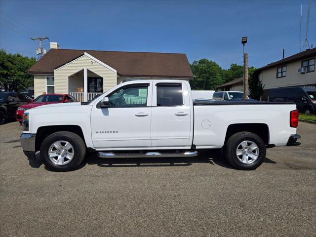 Photo of 2017 Summit White Chevrolet Silverado 1500