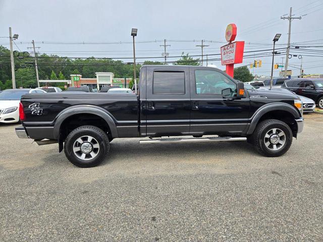 Photo of 2015 Tuxedo Black Metallic Ford F-350