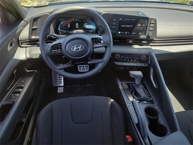 Photo of 2025 Intense Blue Hyundai ELANTRA