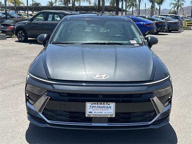 Photo of 2025 Portofino Gray Hyundai SONATA Hybrid