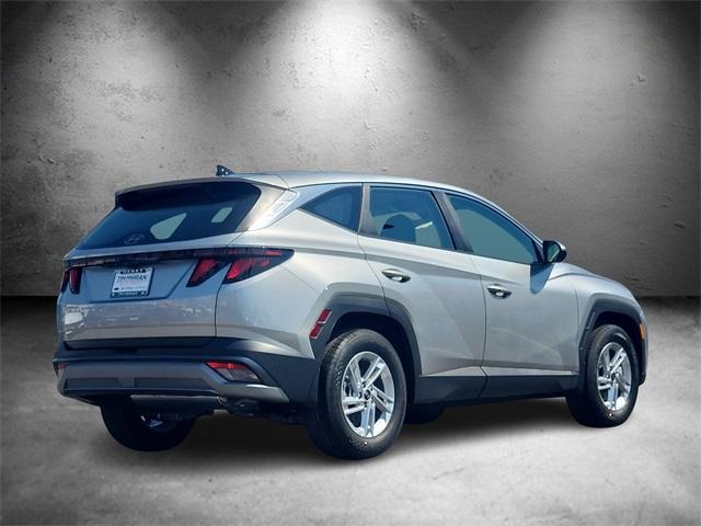Photo of 2025 Shimmering Silver Hyundai TUCSON
