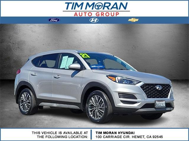 Photo of 2021 Stellar Silver Hyundai TUCSON