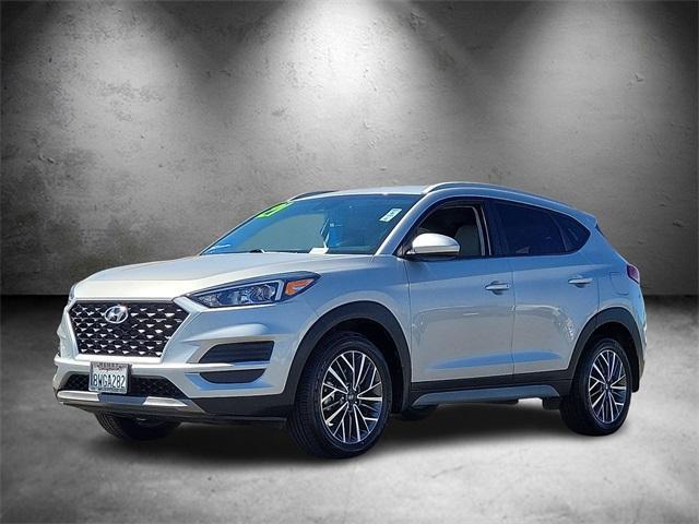 Photo of 2021 Stellar Silver Hyundai TUCSON