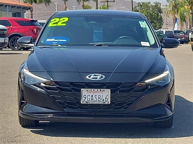 Photo of 2023 Phantom Black Hyundai ELANTRA