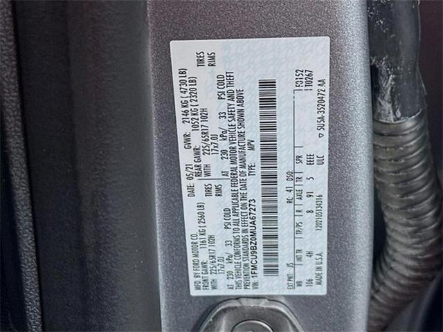 Photo of 2021 Iconic Silver Metallic Ford Escape