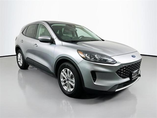 Photo of 2021 Iconic Silver Metallic Ford Escape