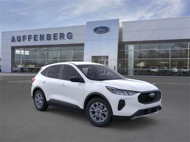 Photo of 2025 Oxford White Ford Escape