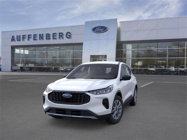 Photo of 2025 Oxford White Ford Escape