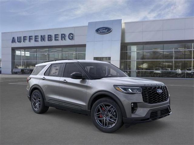 Photo of 2025 Gray Metallic Ford Explorer
