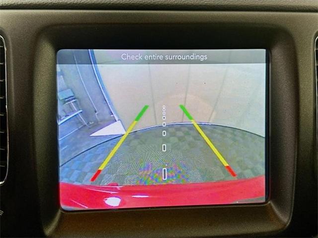 Photo of 2018 Redline Pearlcoat Jeep Compass