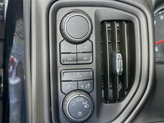 Photo of 2023 Black Chevrolet Silverado 1500
