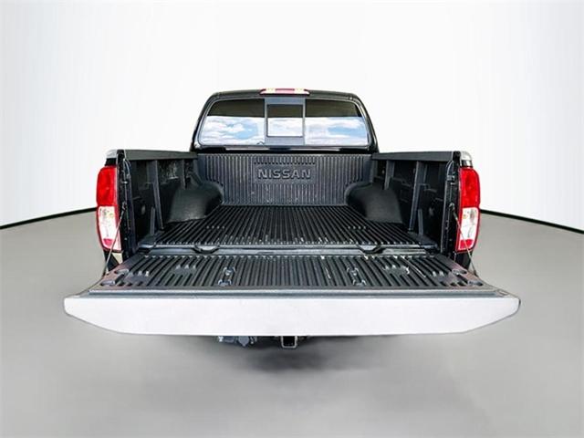 Photo of 2019 Magnetic Black Pearl Nissan Frontier