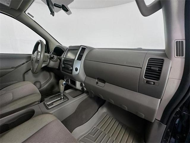 Photo of 2019 Magnetic Black Pearl Nissan Frontier
