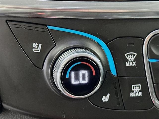 Photo of 2021 Graphite Metallic Chevrolet Traverse