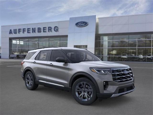 Photo of 2025 Gray Metallic Ford Explorer