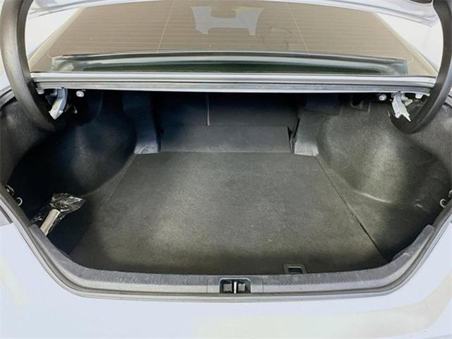 Photo of 2021 Wind Chill Pearl Toyota Camry